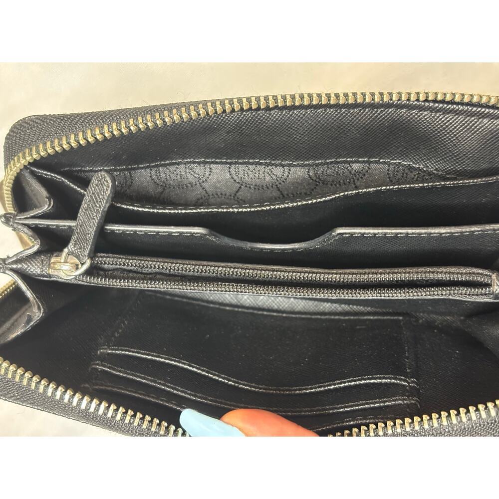 Michael Kors Black Saffiano Zip Around Wallet Silver Logo Plate Continental - Picture 8 of 9